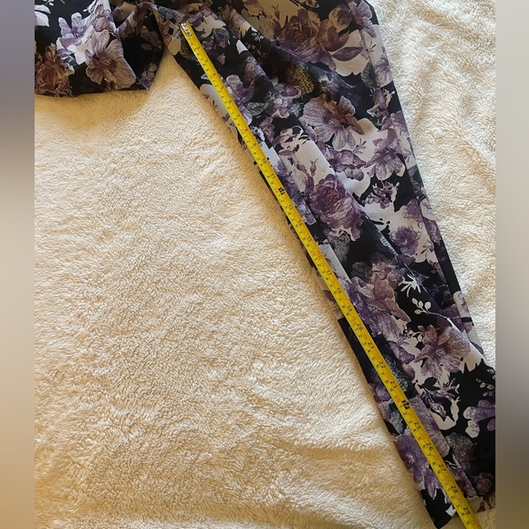 Nine West purple‎ dark floral straight leg pants - Picture 3 of 8